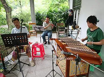 Music performance, Yuexiu Park